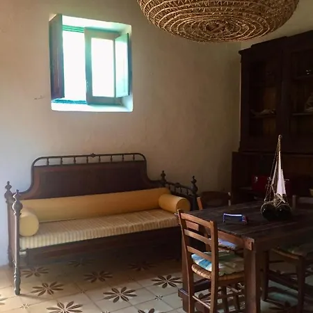 Casa Gianni بيت للعطل